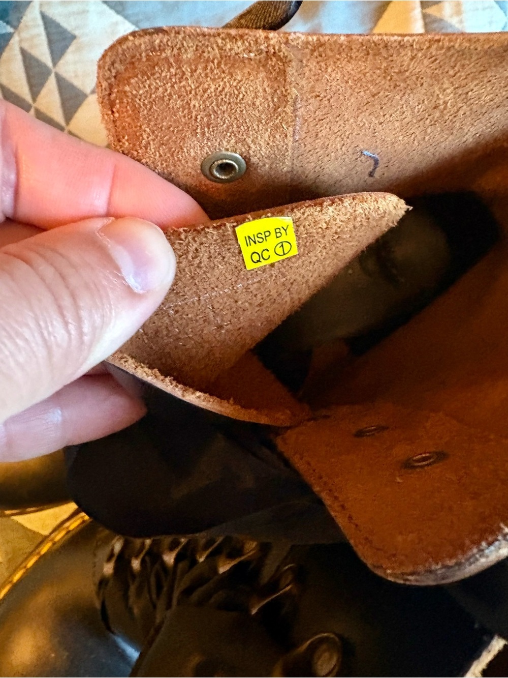 NWOB Dr. Martens Leona with Extra Ribbon Laces - Picture 2 of 5